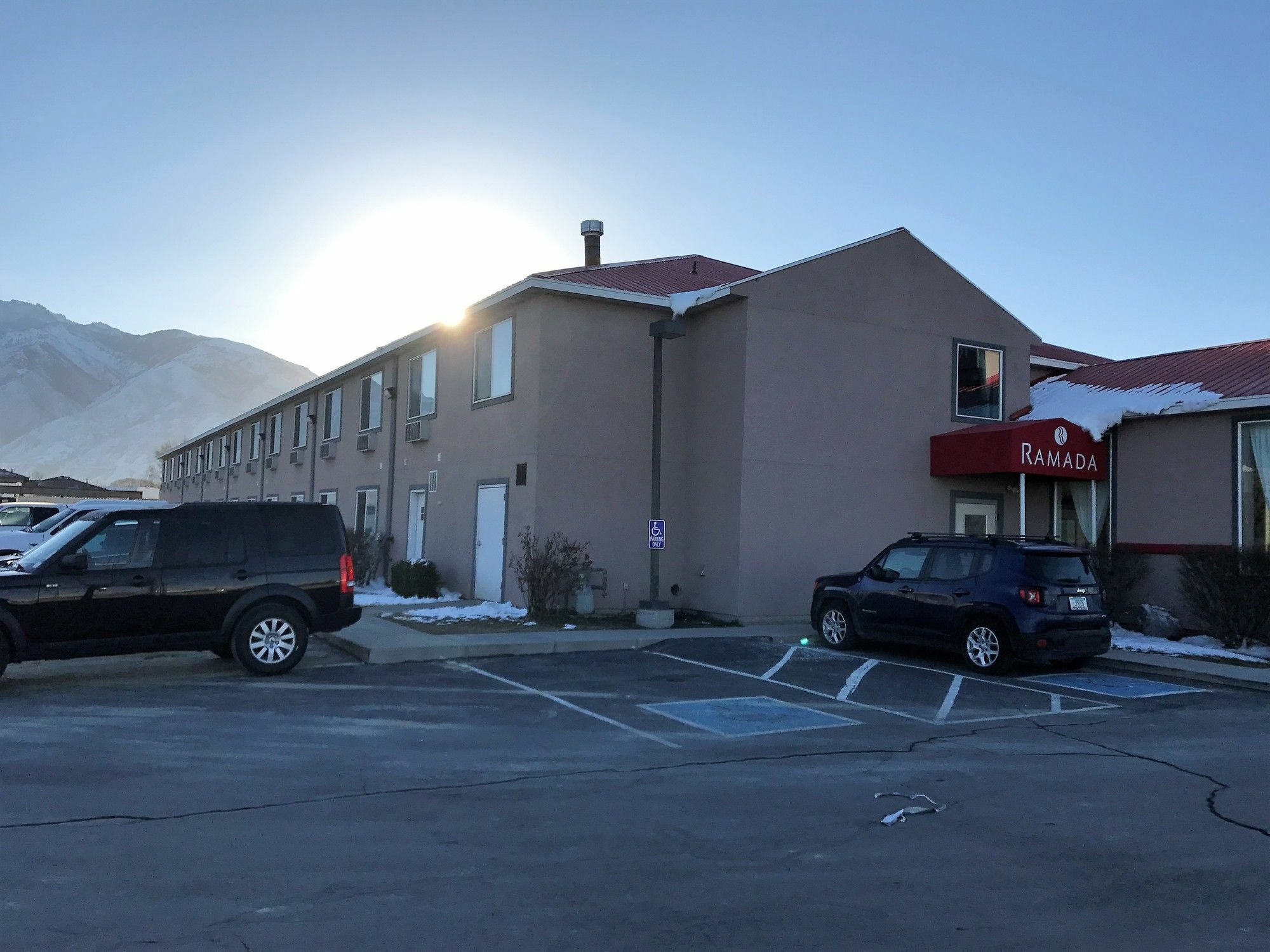 Ramada By Wyndham Draper, Utah Hotel Exterior photo