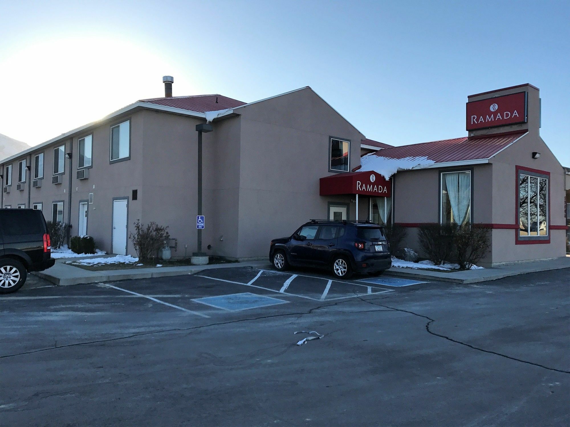 Ramada By Wyndham Draper, Utah Hotel Exterior photo