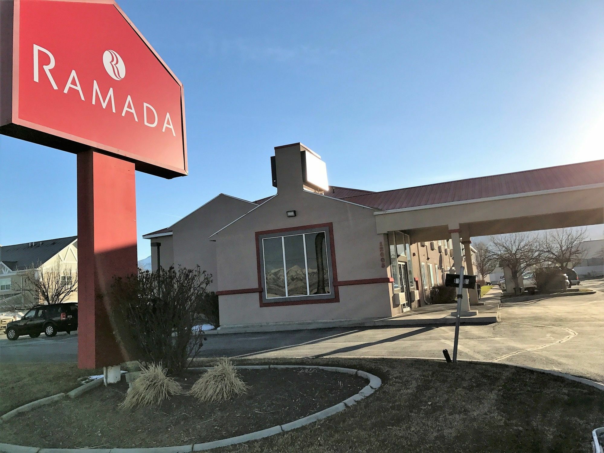 Ramada By Wyndham Draper, Utah Hotel Exterior photo